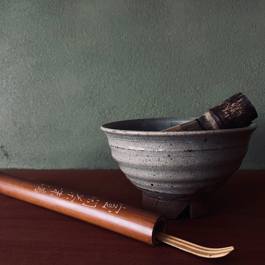 Matcha Zubehör: Chashaku, Chasen, Matcha Schale, Antik Zubehör
