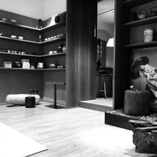 Lade das Bild in den Galerie-Viewer, TUSHITA GALLERY JAPANISCHE GRÜNTEESCHULE GESCHENKKARTE