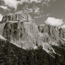 Lade das Bild in den Galerie-Viewer, HILL OF GRACE 1ST FLUSH