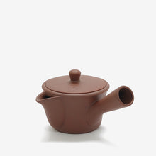 Lade das Bild in den Galerie-Viewer, Kyusu Akai Tipotto Teekanne mit integriertem Metallsieb fuer Japan Gruen Tee
