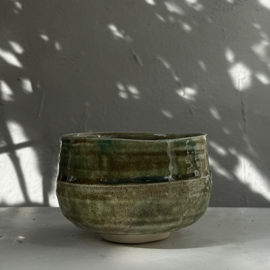 Oribe Midori – grüne Teeschale