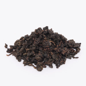 STRONG FERMENTED OOLONG TEE. Amber Beauté wird in der Region von Nantou angebaut.