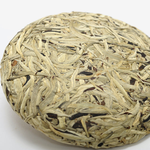 SILVER NEEDLE TEA CAKE 2019